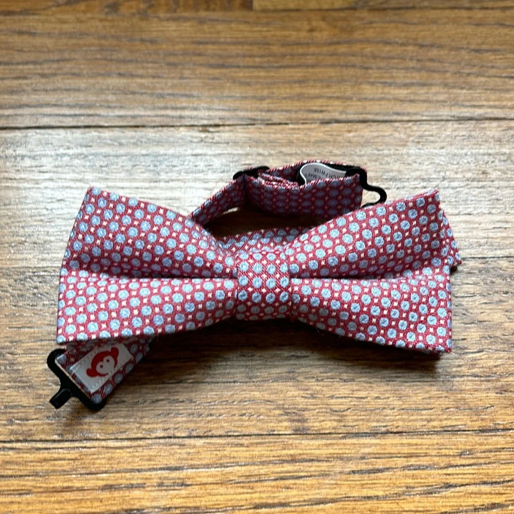 Appaman boys bow tie , one size worn once